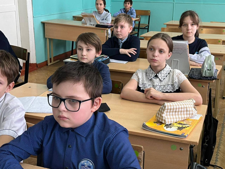 Проведение предметных недель.